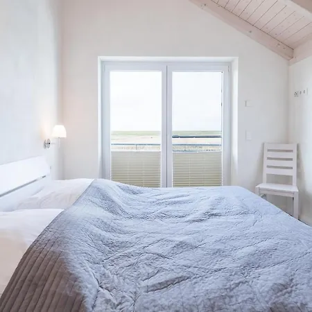 Exclusively Furnished 5-star Near The